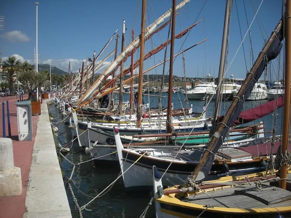 Bandol-Maison La Bienvenue 9Mn A Pied Mer-Calanque Port D'Alon-Grand Jardin+Fibre Wifi Saint-Cyr-sur-Mer France